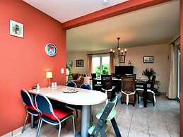 Chic Holiday Home in Durbuy With Sauna