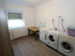 Nice Apartment in Detached House with Large Garden near Town Center & 