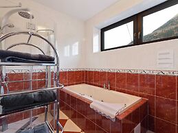 Chalet in Mallnitz in Carinthia Near ski Area