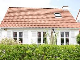 Pleasant Holiday Home in De Haan by the Sea