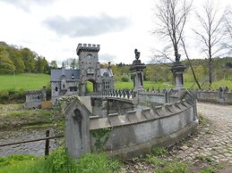 Splendid Holiday Home in Pepinster With Private Garden, BBQ