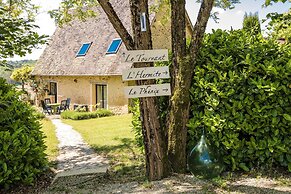 Rustic Chic Country Cottage