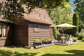 Rustic Chic Country Cottage