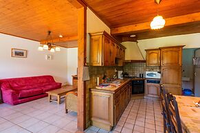 Vic-sur-cere Family Nest