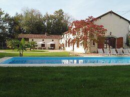 Luxurious Holiday Home With Private Pool