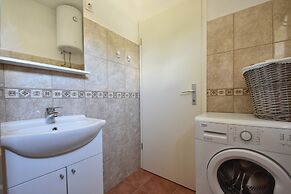 This Pleasant Holiday Home is an Ideal Starting Point to Explore Dalma