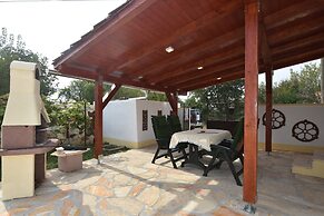 This Pleasant Holiday Home is an Ideal Starting Point to Explore Dalma