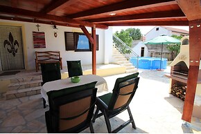 This Pleasant Holiday Home is an Ideal Starting Point to Explore Dalma