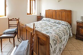 Lakeside Living With Adventure