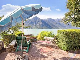 Air-conditioned Lake Flat