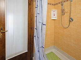 Air-conditioned Lake Flat