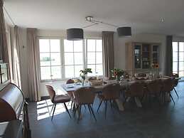 Beautiful Villa Near the Beach of Cadzand