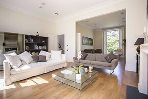 Clifton Hill by Onefinestay