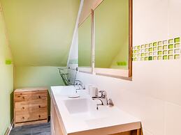 Tranquil Holiday Home With Private Garden