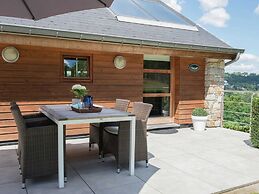 Luxury Apartment in Malmedy with Hot Tub