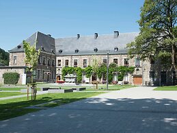 Luxury Apartment in Malmedy with Hot Tub