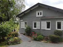 Peaceful Chalet in Transinne With Patio