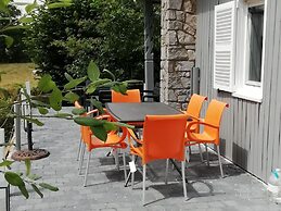Peaceful Chalet in Transinne With Patio
