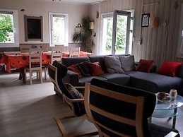 Peaceful Chalet in Transinne With Patio