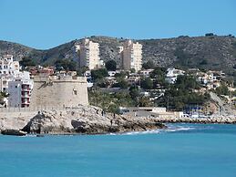 Belvilla by OYO Casa Kola