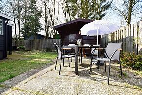 Chalet With Balcony in Veluwe