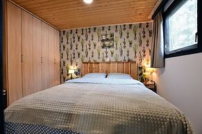 Chalet With Balcony in Veluwe