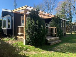 Chalet With Balcony in Veluwe