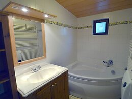 Quaint Holiday Home With Heated Indoor Pool