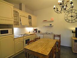 Quaint Holiday Home With Heated Indoor Pool