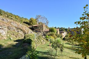 Hideaway in Villeneuve-d'allier