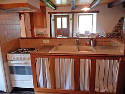 Hideaway in Villeneuve-d'allier