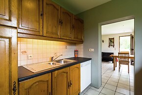 Perfect Spot on Edge of Large Woods with Hot Tub