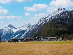 Beautiful Apartment in Langenfeld With Terrace