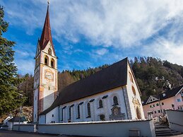 Beautiful Apartment in Langenfeld With Terrace