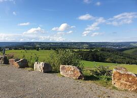 Comfortable Apartment With Terrace