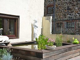 Comfortable Apartment With Terrace