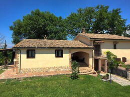 Saltwater Pool Holiday Home in Selci