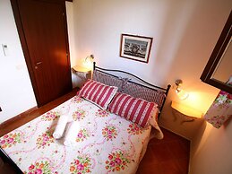 Saltwater Pool Holiday Home in Selci