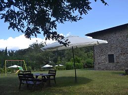 Belvilla by OYO Serene Apartment With Garden