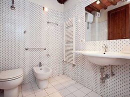 Belvilla by OYO Serene Apartment With Garden