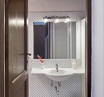 Belvilla by OYO Serene Apartment With Garden