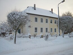 Welcoming Apartment With Garden, Terrace, Barbecue