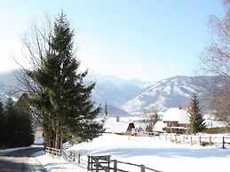 Apartment Near Forest in Salzburg
