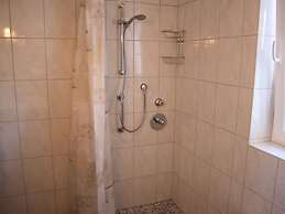 Apartment in Kaprun Near ski Lift