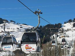 Luxurious Holiday Home With Terrace in Tyrol