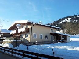 Luxurious Holiday Home With Terrace in Tyrol