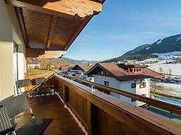 Luxurious Holiday Home With Terrace in Tyrol