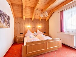 Sunlit Apartment near Ski Area in Längenfeld