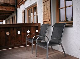 Cozy Apartment with Sauna near Ski Slopes in Mittersill