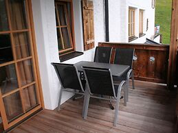 Cozy Apartment with Sauna near Ski Slopes in Mittersill